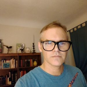 Meet your Posher, Christopher